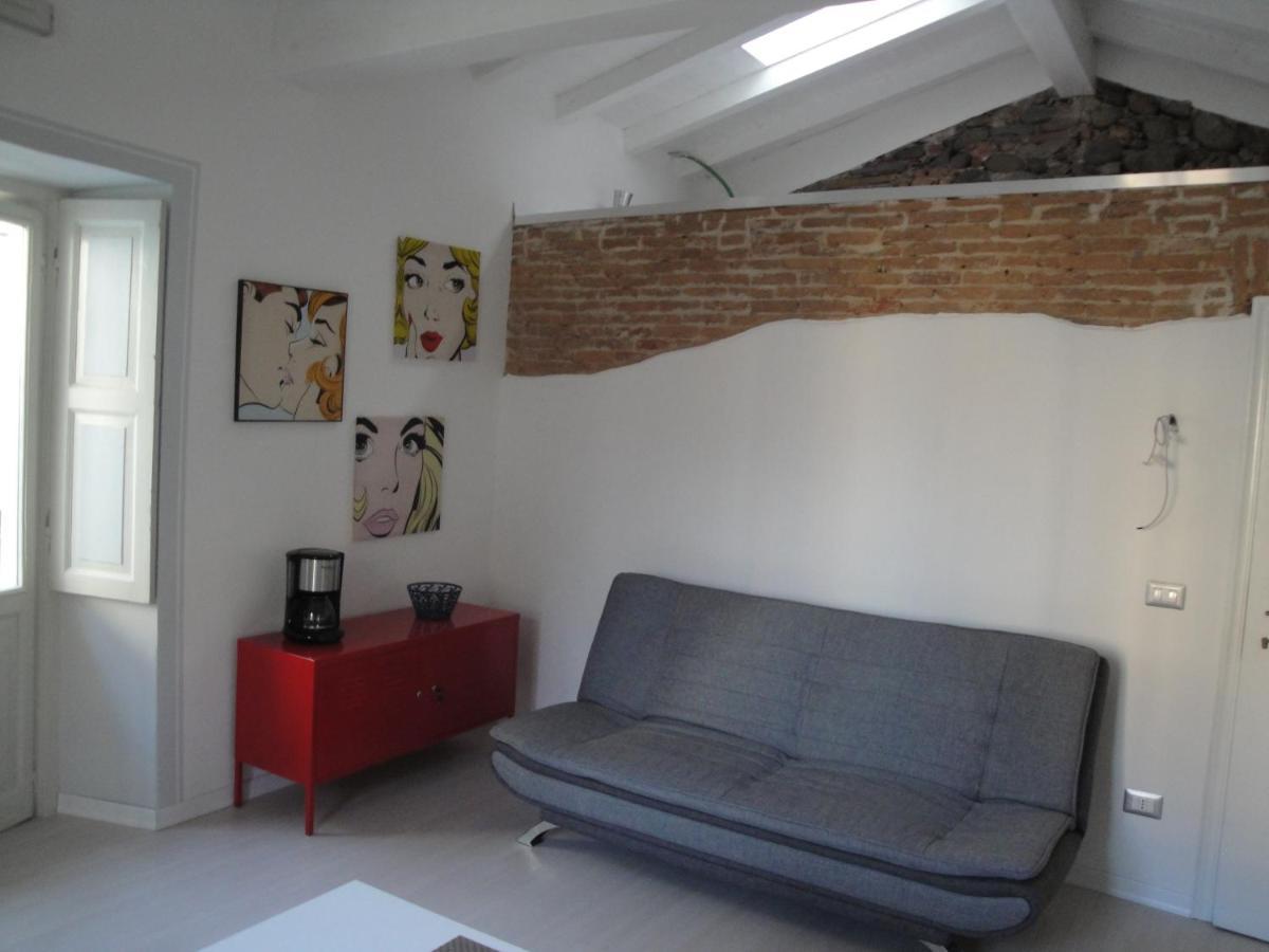 Casa Le Corti Villa Intra Esterno foto